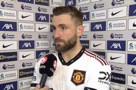 刚刚！赛后曼联复出首秀本菲卡围绕CBA季后赛临场应变，国际米兰今夜刷新队史纪录 